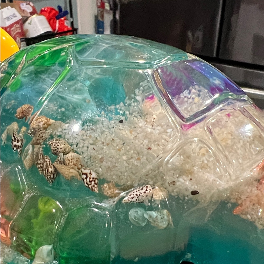 Oceanic Resin Turtle Decor - Picture 4 of 9